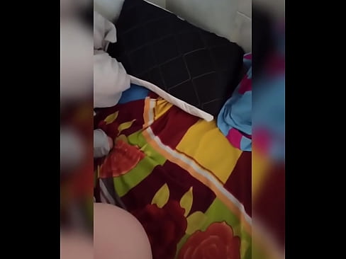 ❤️ Ҳамҳуҷраи ман дар хона танҳо мемонад, зеро шавҳараш ба рухсатӣ меравад ва ман аз фурсат истифода бурда, ӯро сиҳат мекунам ва харашро аз шир пур мекунам ☑ Синси босифат дар мо ❌