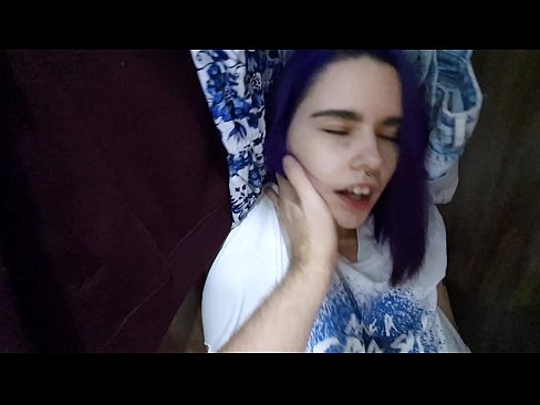 ❤️ Хоҳарамро дар ҷевон ёфт ва ба ӯ кӯмак кард ☑ Синси босифат дар мо ❌